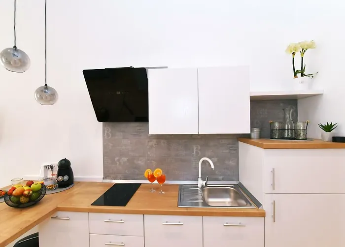 Vitopolis 1&2 * 里耶卡