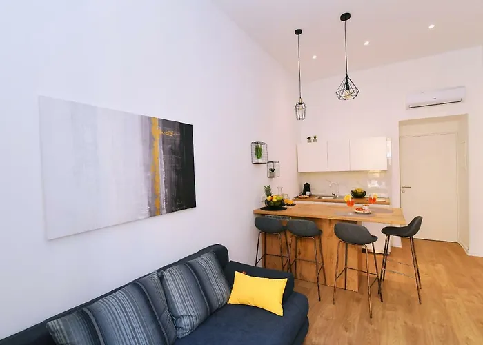 Vitopolis 1&2 * 里耶卡