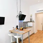 Апартаменты Vitopolis 1&2 *