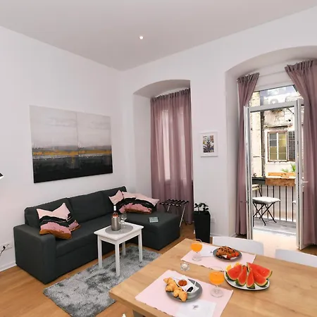 Vitopolis 1&2 Apartament *